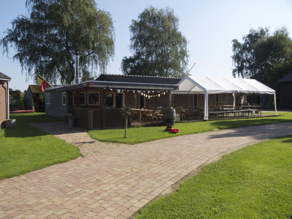 Holiday Home Ossa Basecamp Sint Odilienberg Ruang foto
