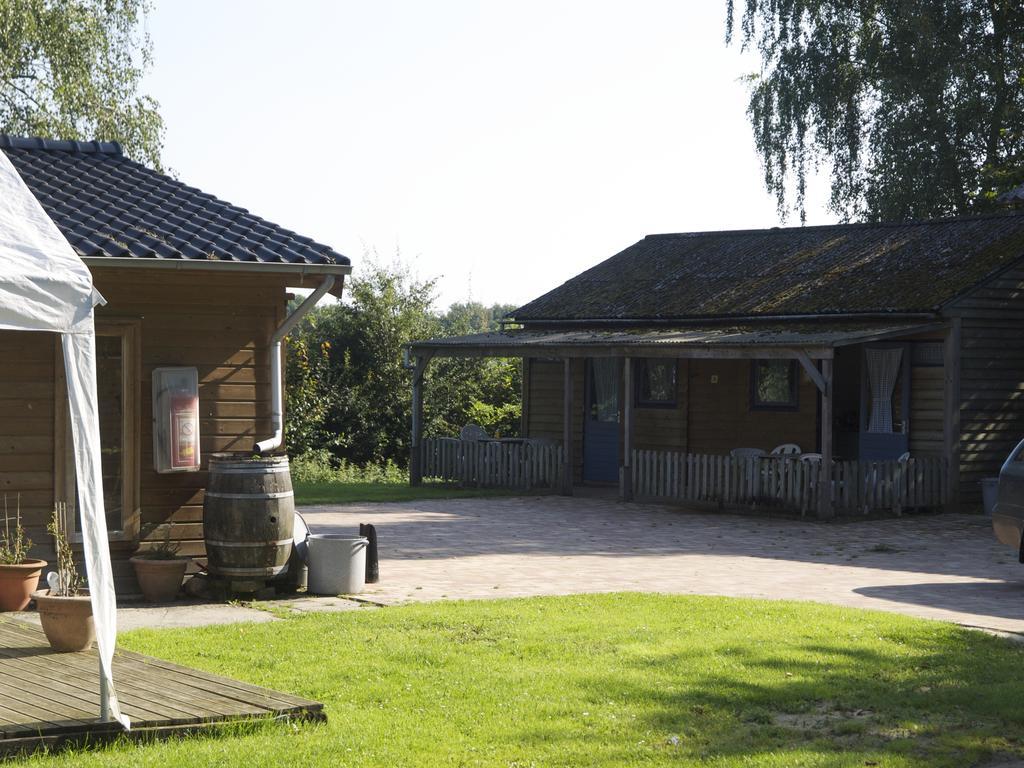 Holiday Home Ossa Basecamp Sint Odilienberg Ruang foto